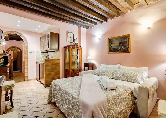 Colosseum Rione Monti 1 בית נופש